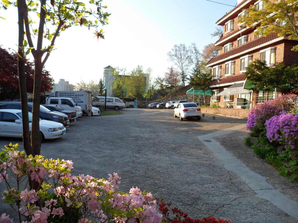 Gyerim Motel Chuncheon Exterior photo